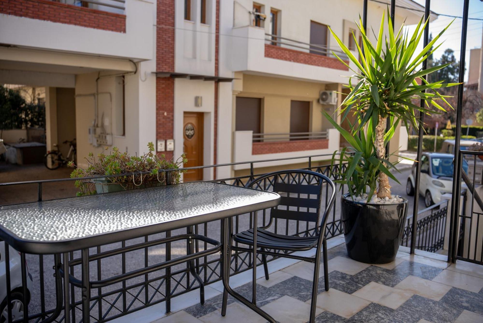 Living Life Apartment Komotini Exterior foto